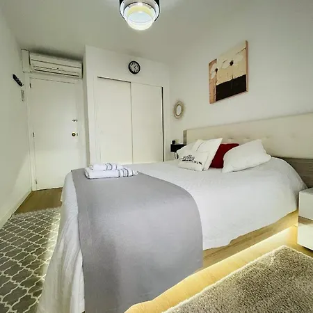 Mariscal Apartment *