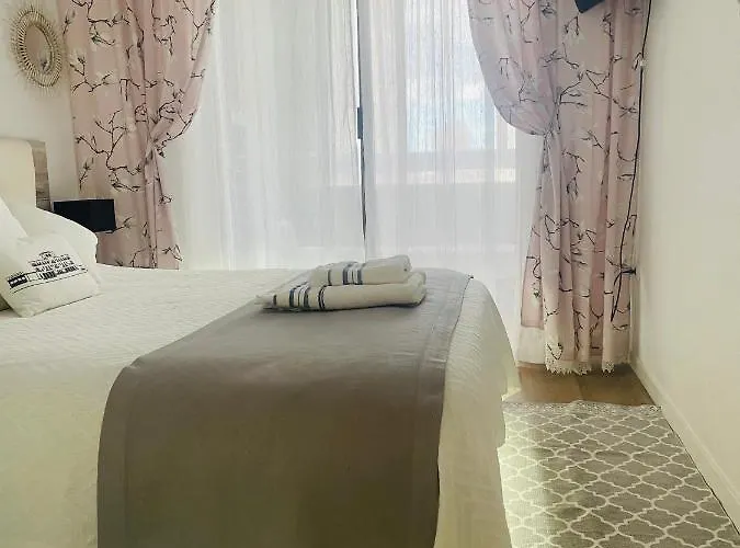 アパート Mariscal ベニドルム