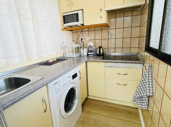 アパート Mariscal ベニドルム